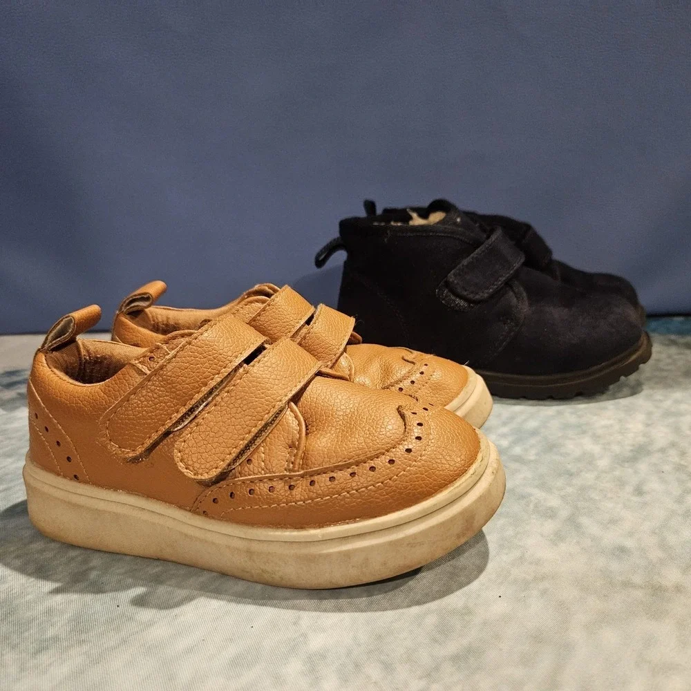 Toddler Boys Shoes 2 Pairs Size 8 Brown Wingtip Sneakers Navy Fleece Lined Boots